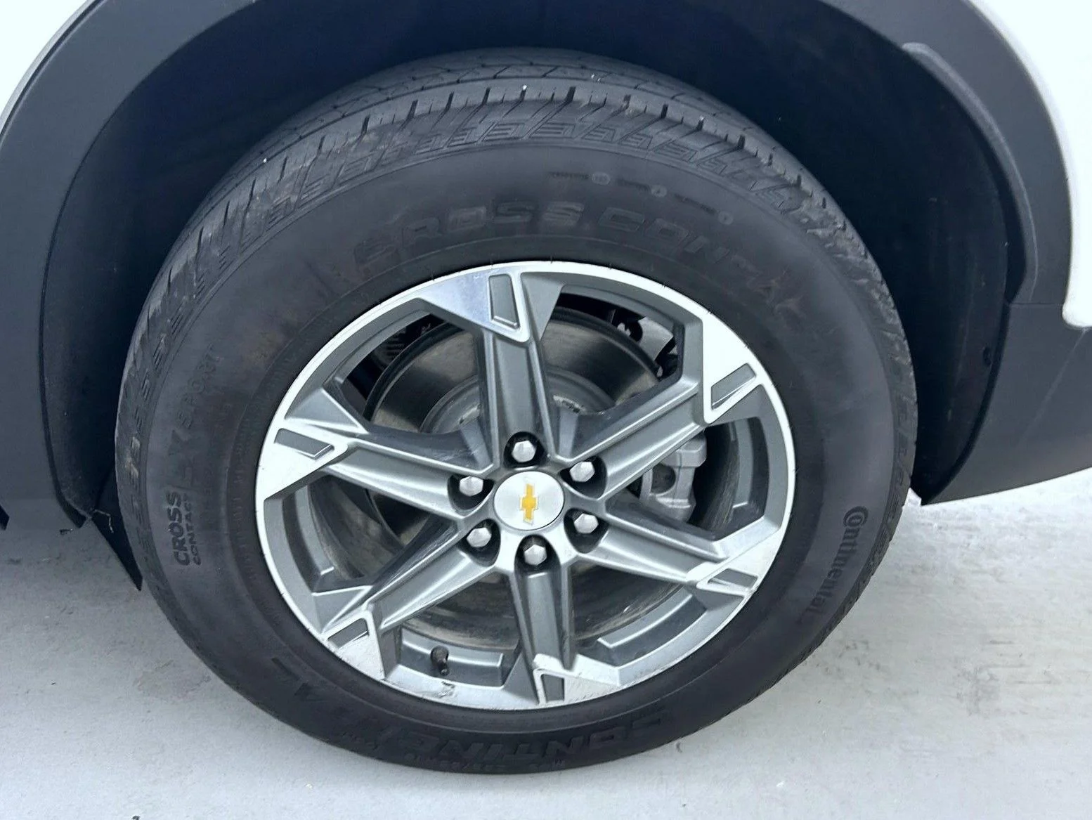 Used 2025 White Chevrolet LT image 23