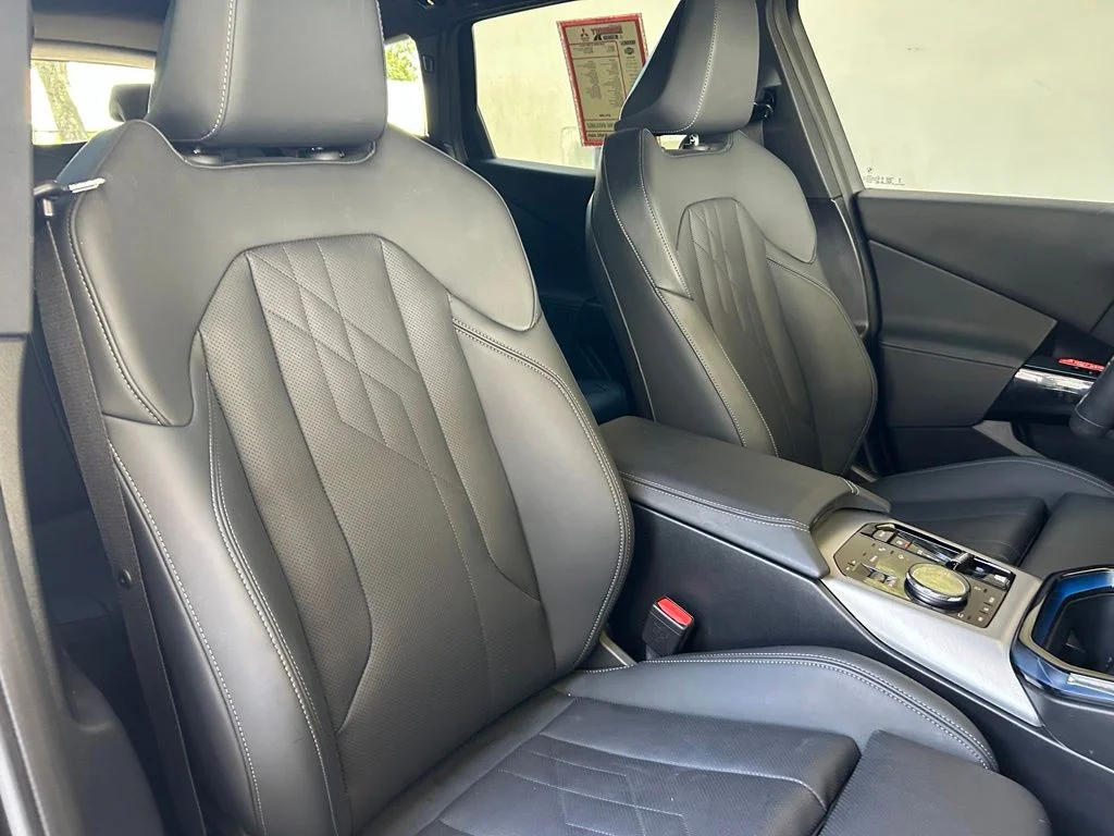 Used 2026 Gray BMW M50 xDrive image 24
