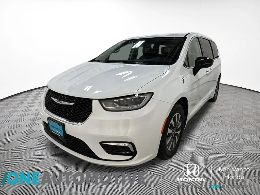 2024 Chrysler Pacifica