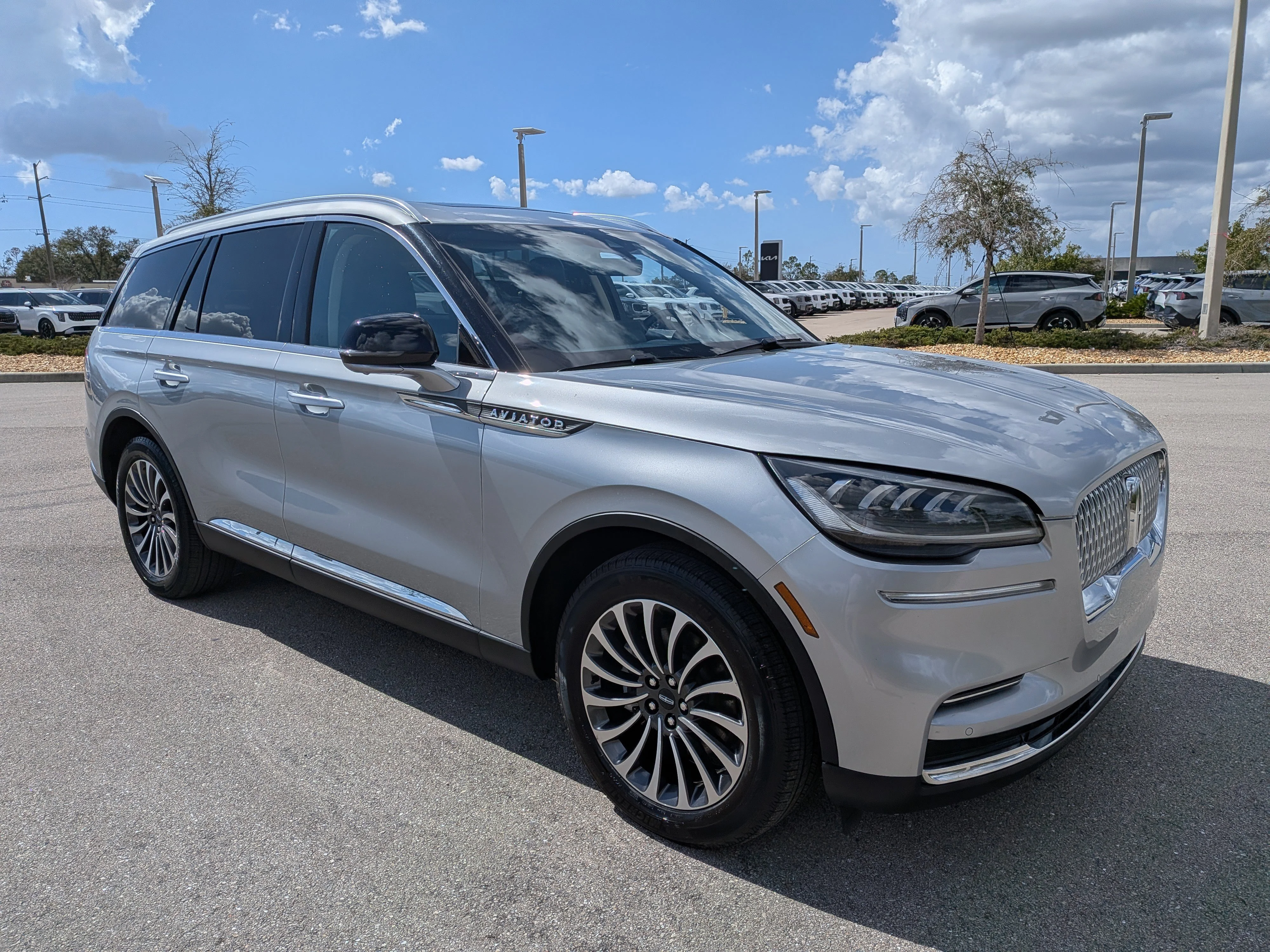 5LM5J7XC8PGL21354