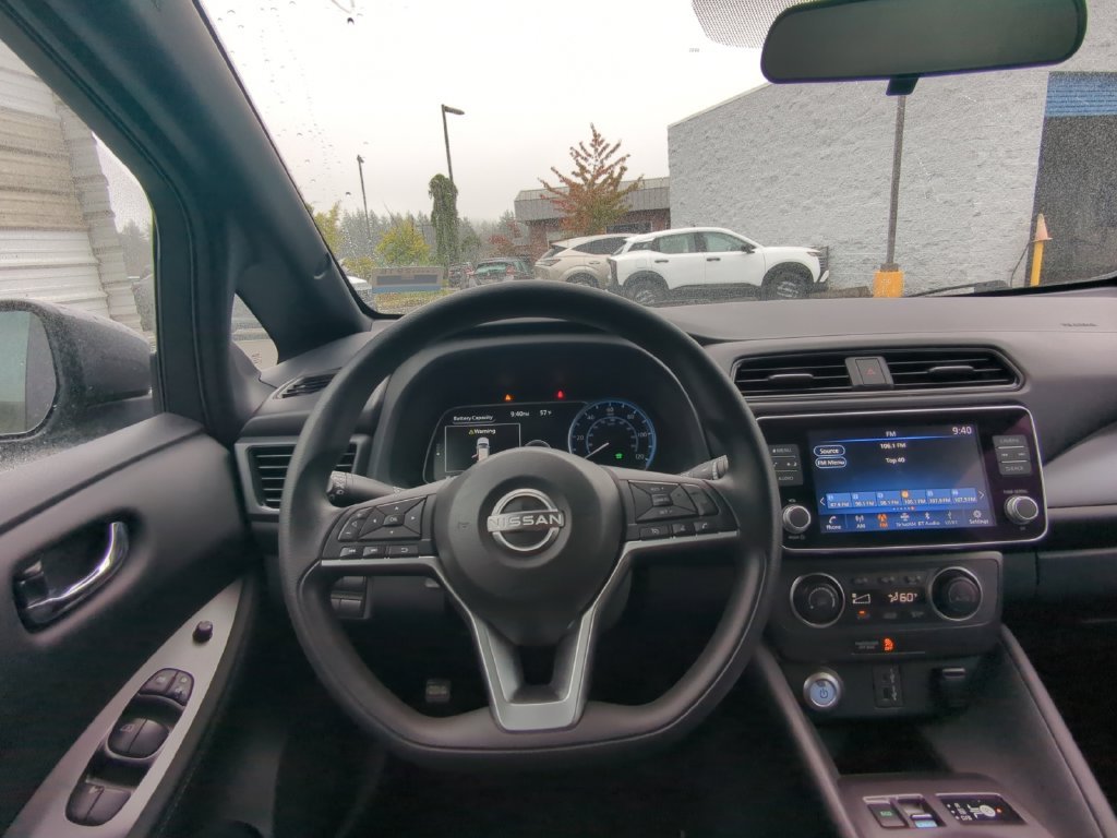 Used 2023 Gray Nissan S image 22