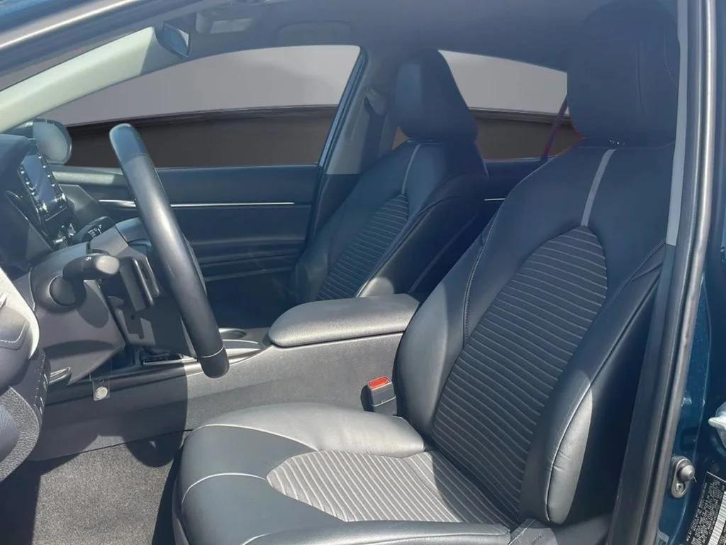 2024 Toyota Camry SE - Photo 13