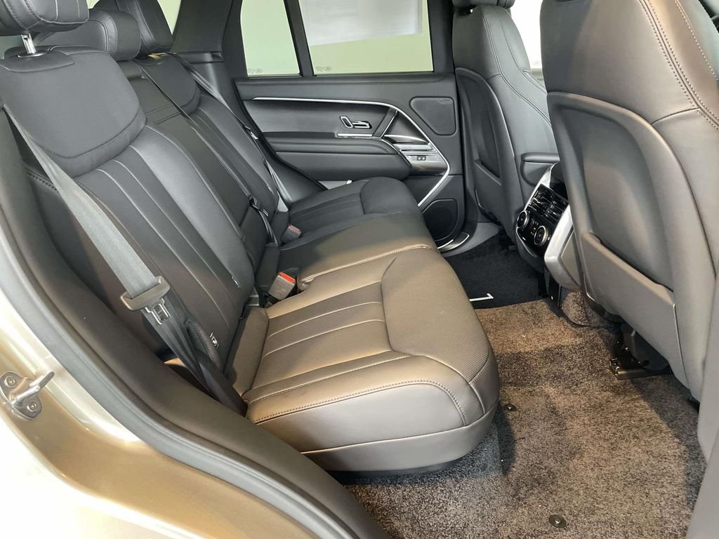New 2026 Batumi Gold Land Rover SE image 19
