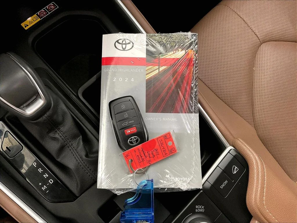 Certified Used 2024 Beige Toyota Platinum image 15