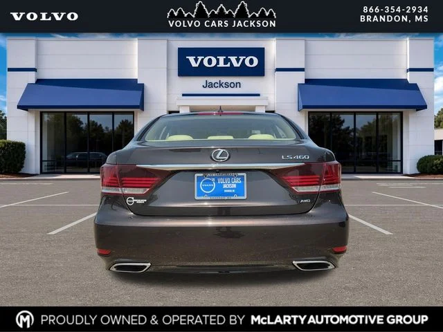 Used 2016 Red Lexus 460 image 5