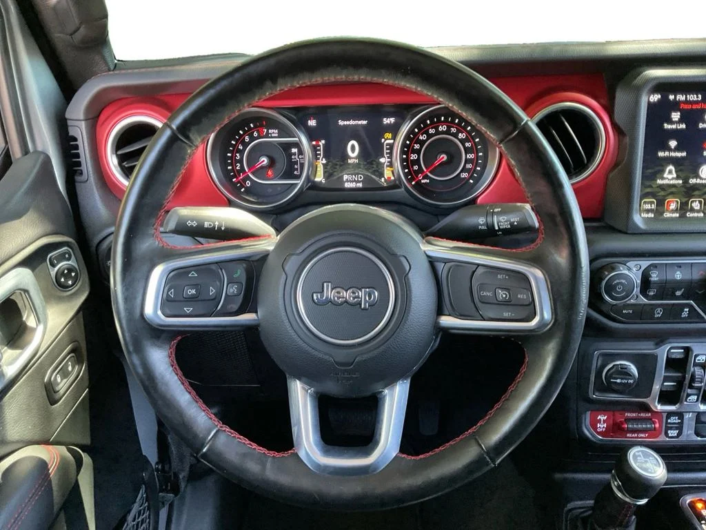Used 2021 Silver Jeep Rubicon image 17