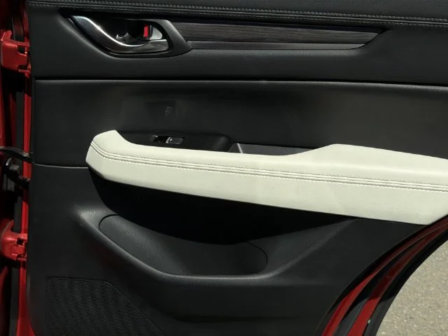 Used 2019 Red Mazda Grand Touring image 39
