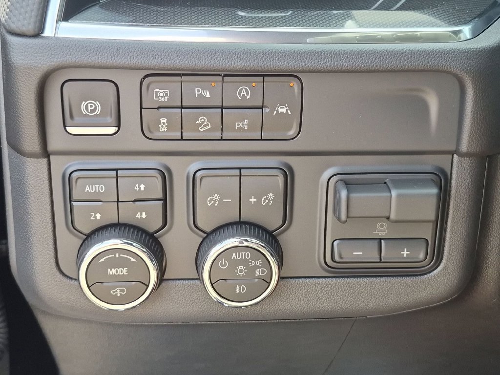 2026 Chevrolet Tahoe RST - Photo 20