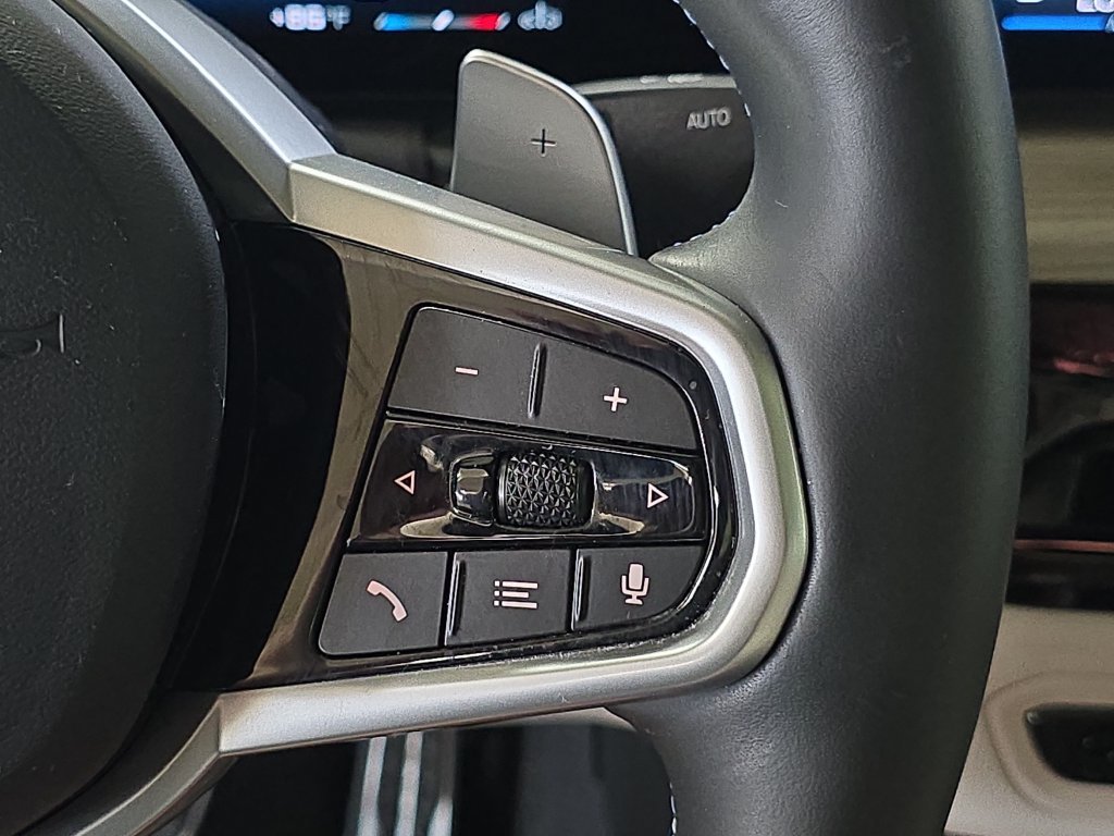 Certified Used 2025 Black Sapphire Metallic BMW M340i image 21