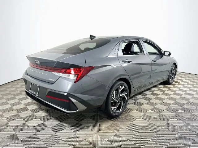 New 2026 Hyundai ELANTRA Limited