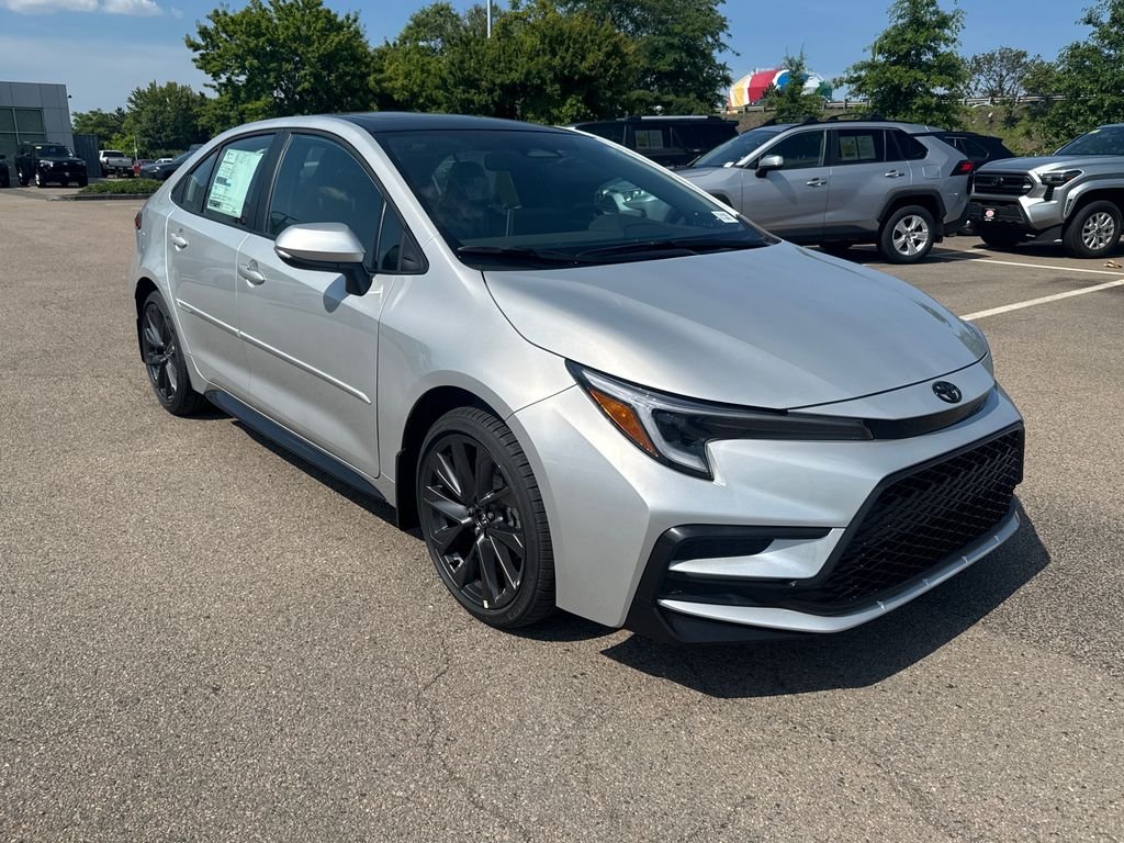 New 2026 Classic Silver Metallic with Midnight Black Metallic roof Toyota XSE image 9