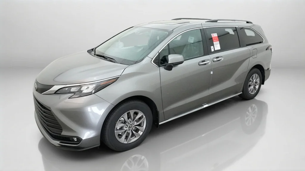 2026 Toyota Sienna XLE