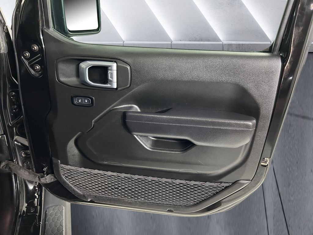 Used 2024 Black Jeep Sport S image 15