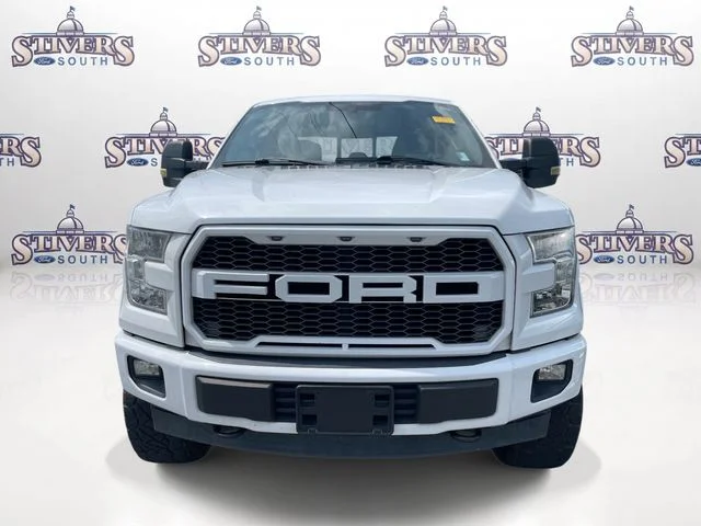 Used 2017 White Ford XLT image 2