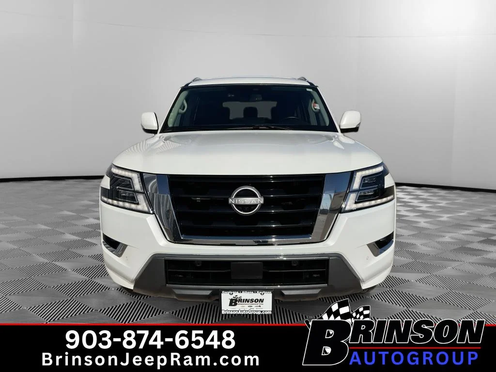 Used 2024 Aspen White Tricoat Nissan SL image 2