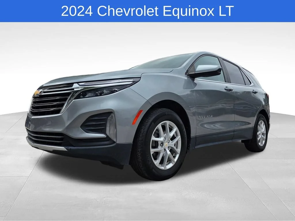 Used 2024 Sterling Gray Metallic Chevrolet LT image 10