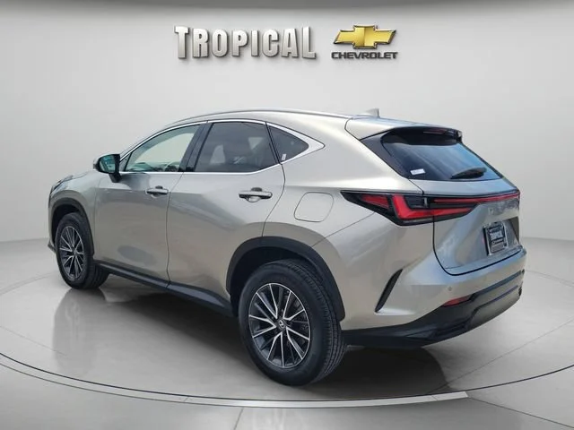 Used 2023 Silver Lexus NX 350 Premium image 3