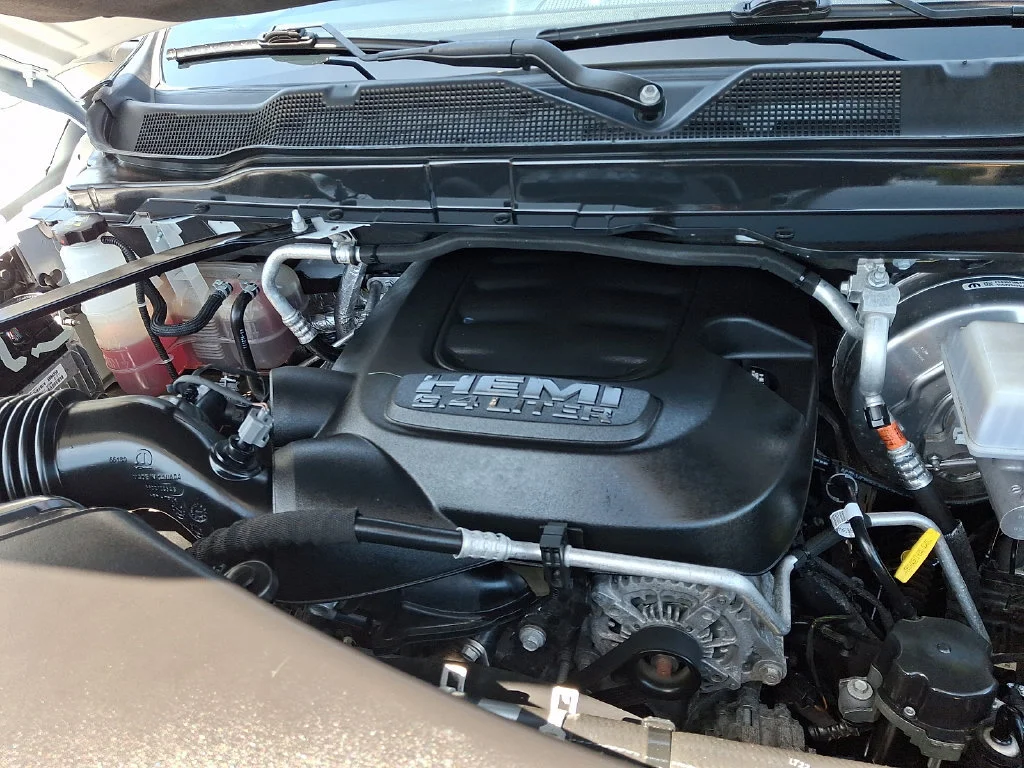 Used 2025 Bright White Clearcoat Ram Tradesman image 30