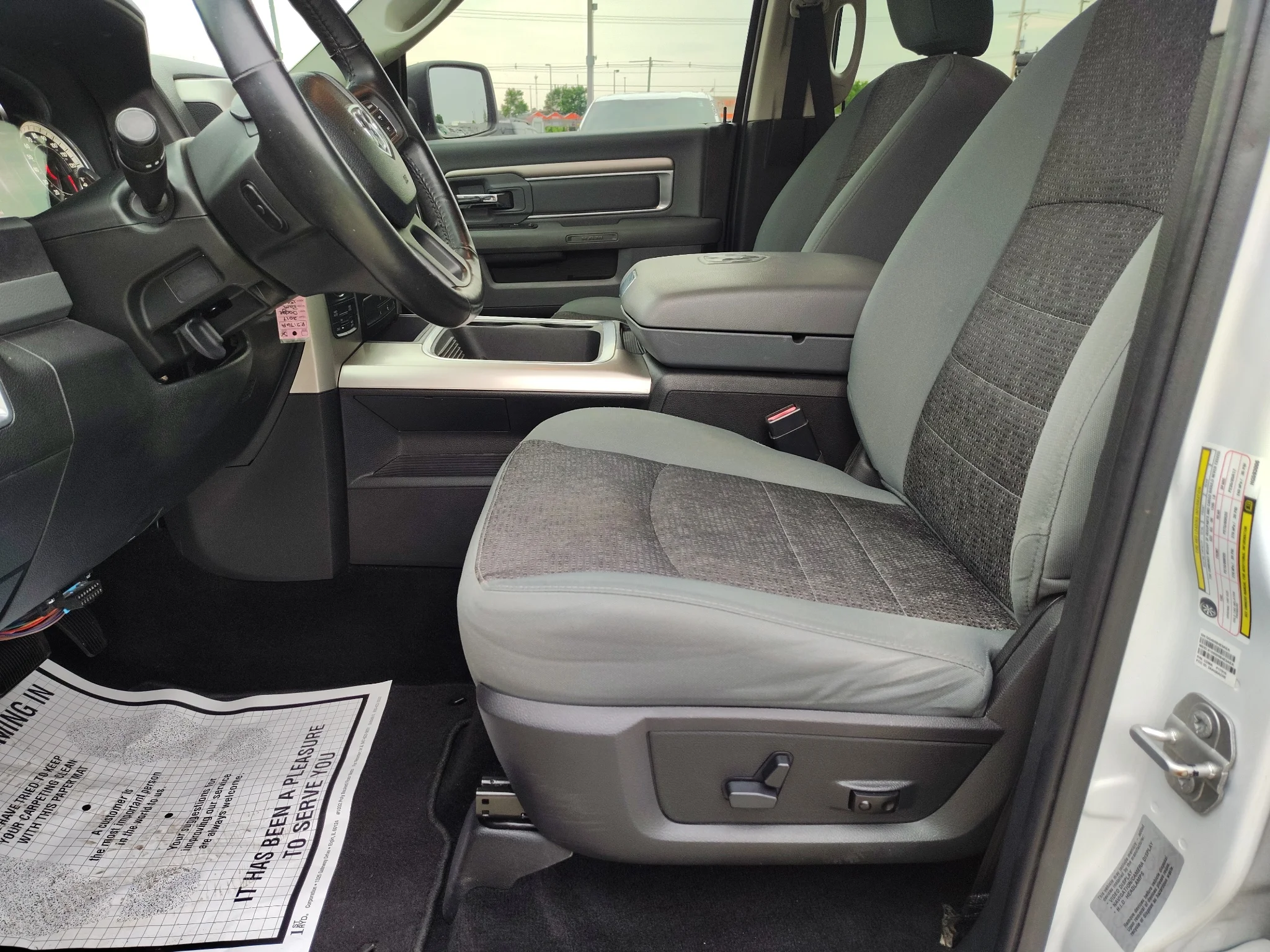Used 2017 Bright White Clearcoat Ram Big Horn image 9