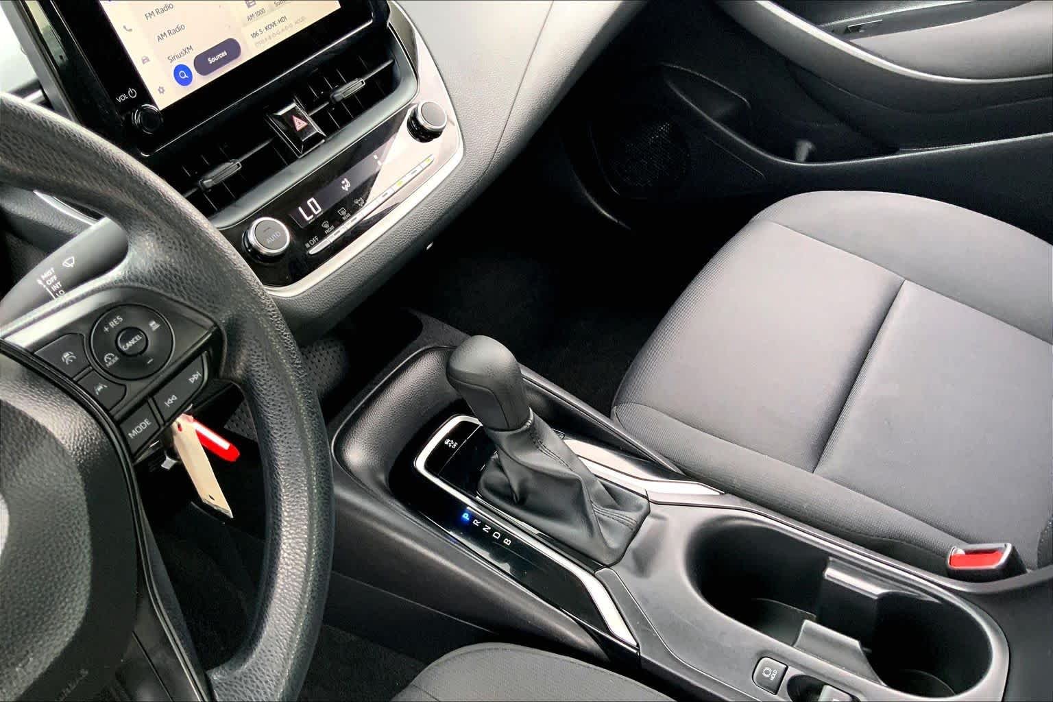 Used 2025 Ice Cap Toyota LE image 16