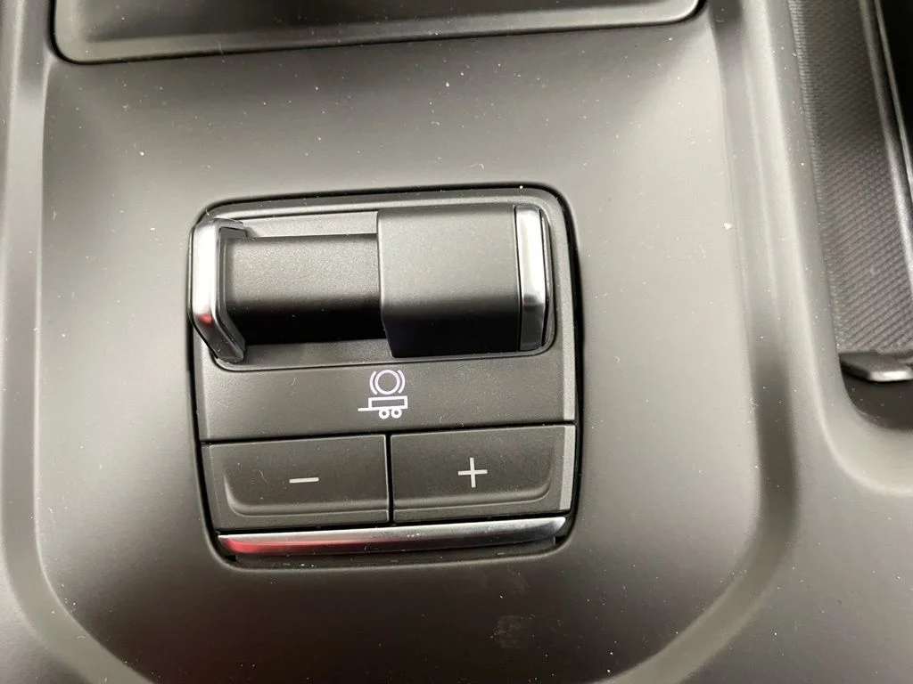 New 2026 Silver GMC AT4 image 21