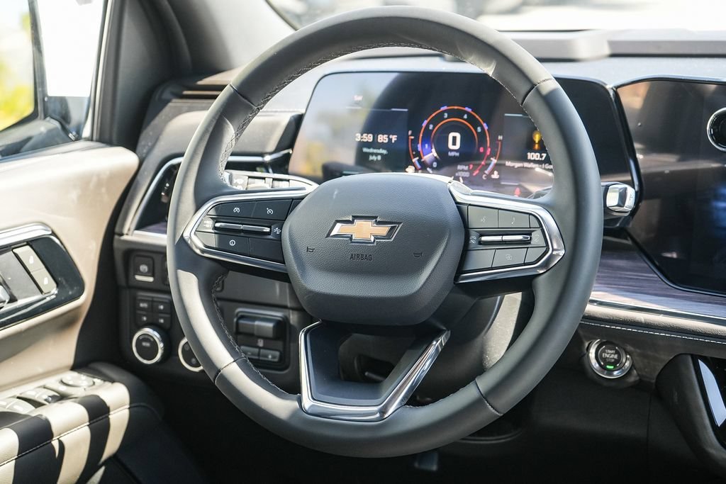 2026 Chevrolet Suburban LS - Photo 15