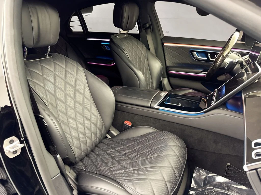 Used 2023 Black Mercedes-Benz S 580 image 29