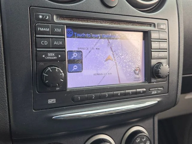 Used 2013 Blue Nissan S image 18