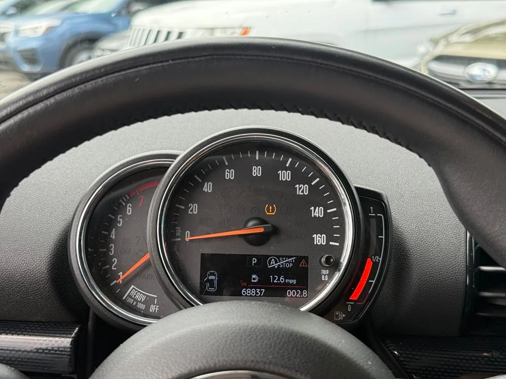 Used 2019 White Silver Metallic MINI  image 13