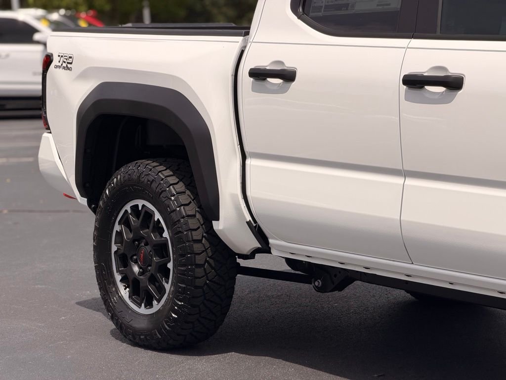 2026 Toyota Tacoma TRD Off Road - Photo 6