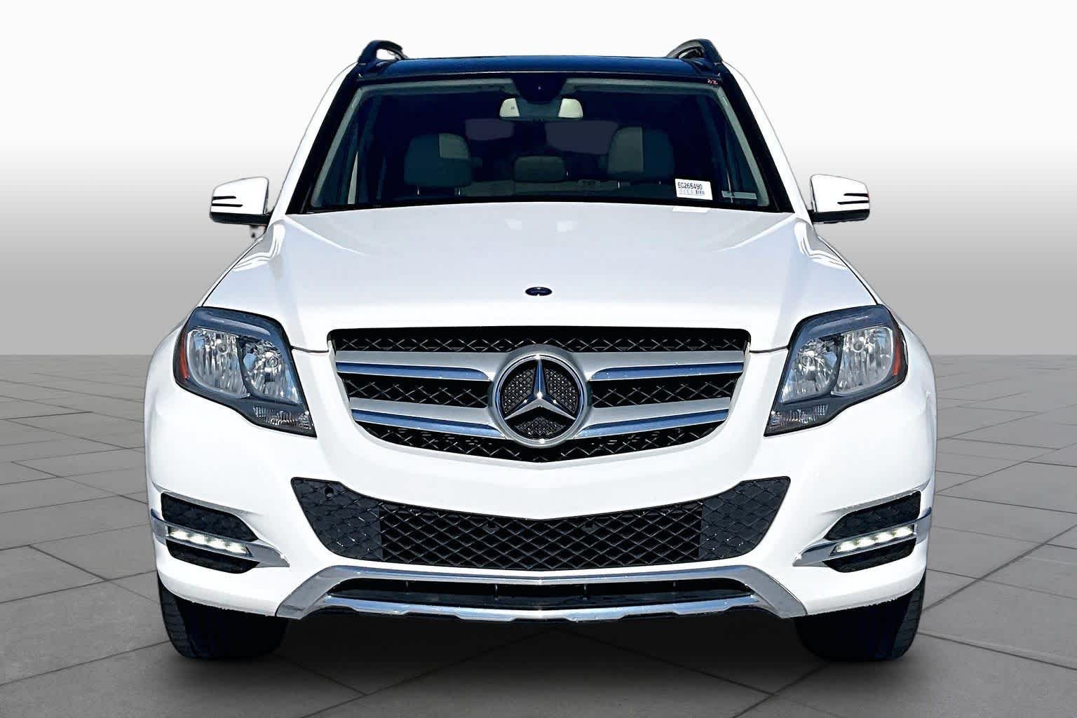 Used 2014 Polar White Mercedes-Benz GLK 350 image 4