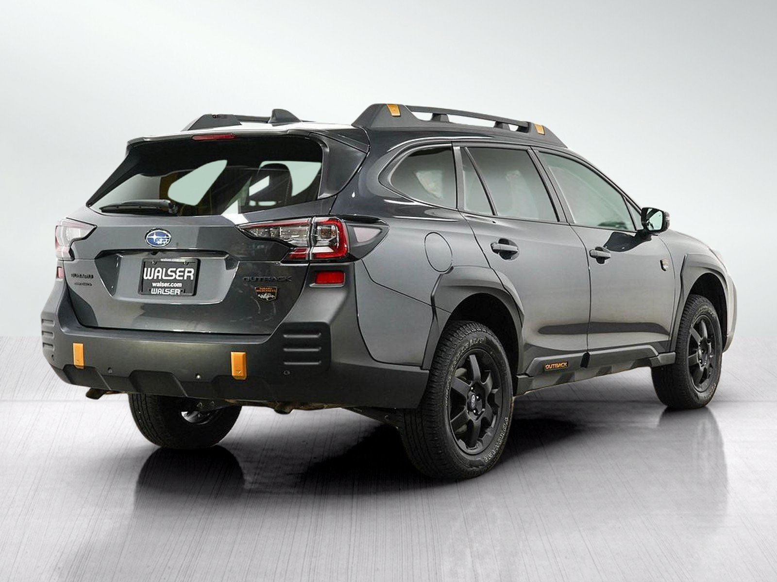 Used 2024 Magnetite Gray Metallic Subaru Wilderness image 5