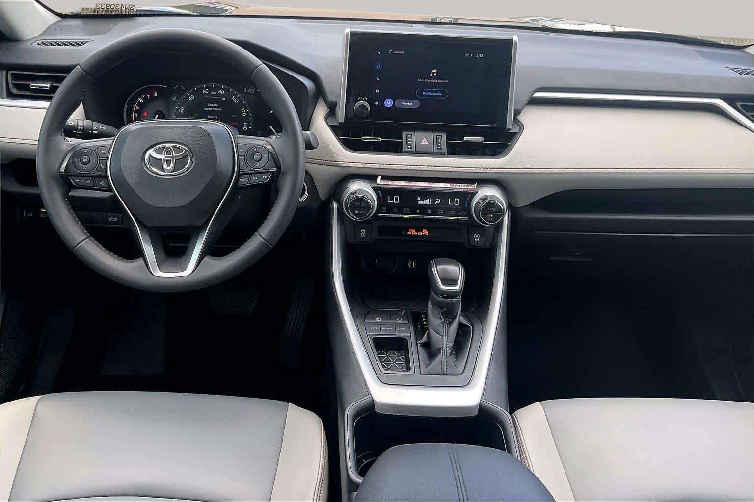 Used 2025 Blueprint Toyota XLE Premium image 15