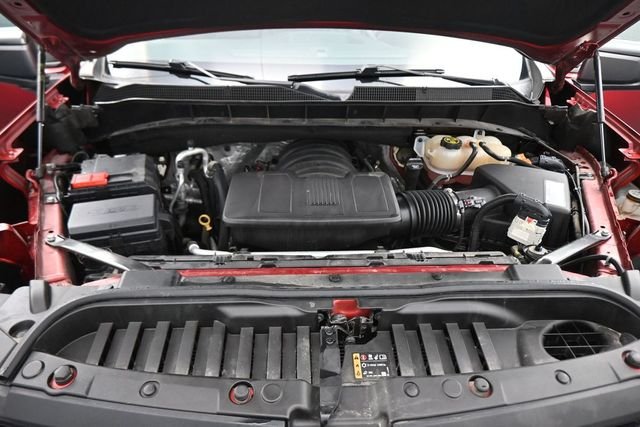 Used 2021 Red Chevrolet RST image 29