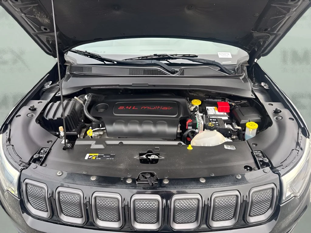 Used 2022 Black Jeep High Altitude image 28