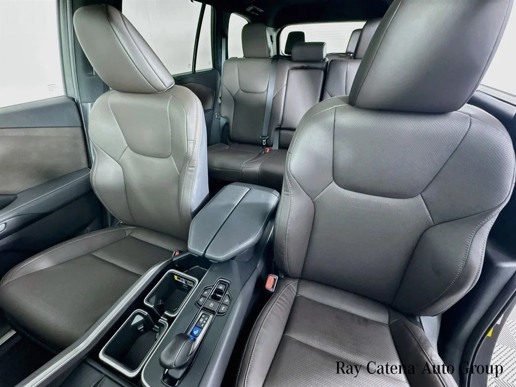 Certified Used 2025 Gray Lexus 350 Premium image 22