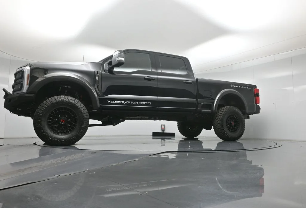 New 2026 Agate Black Metallic Ford Lariat image 7