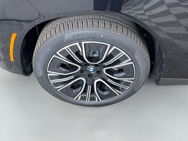 Certified Used 2026 Black Sapphire Metallic BMW 30 xDrive image 31