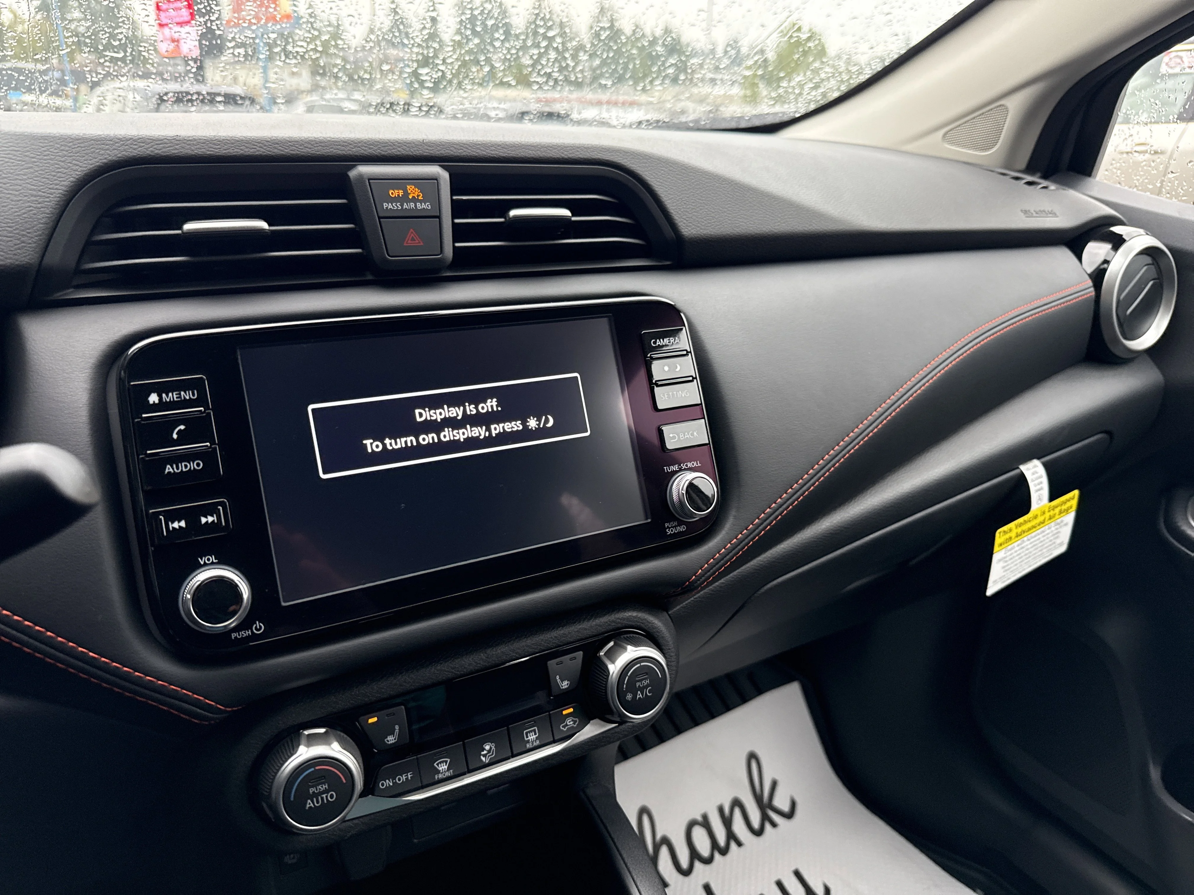 2025 Nissan Versa Sedan SR - Photo 18