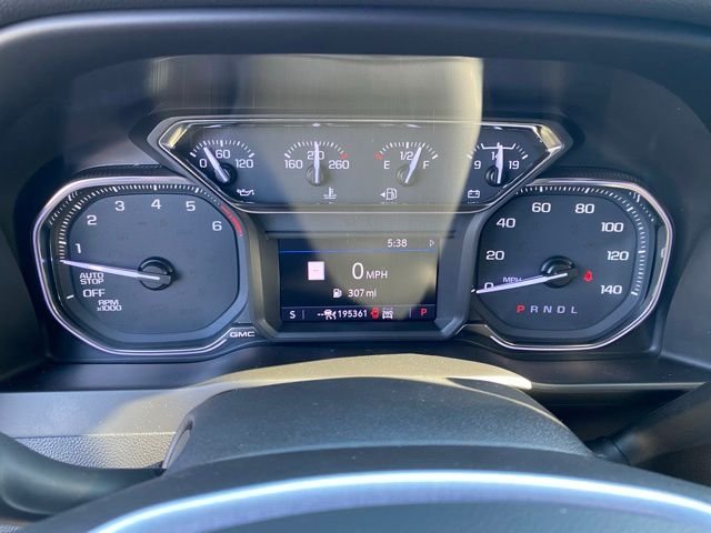 Used 2020 Black GMC SLT image 21