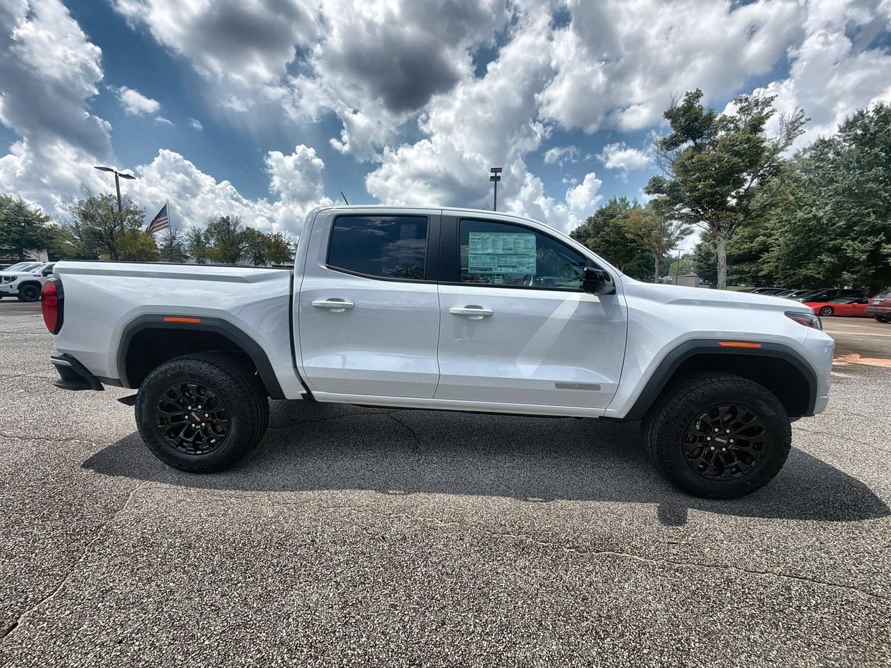 New 2026 Summit White GMC Elevation image 9