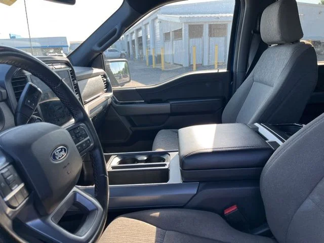 Used 2024 Blue Ford XLT image 8
