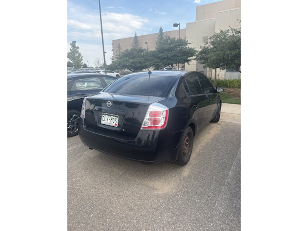 Used 2008 Super Black Nissan 2.0 S image 3