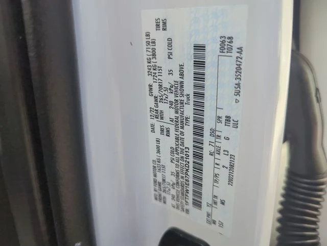 Used 2023 White Ford XLT image 31