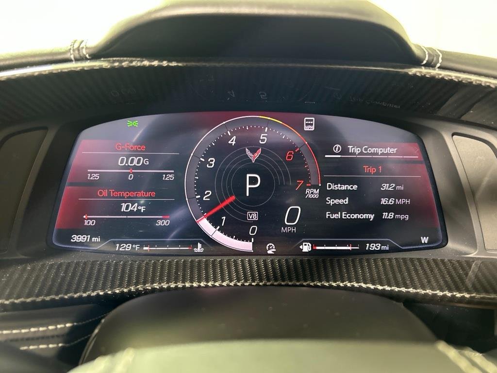 Used 2021 Arctic White Chevrolet 3LT image 17