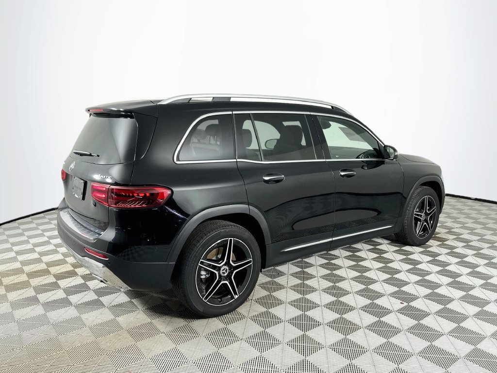 New 2026 Night Black Mercedes-Benz GLB 250 image 7