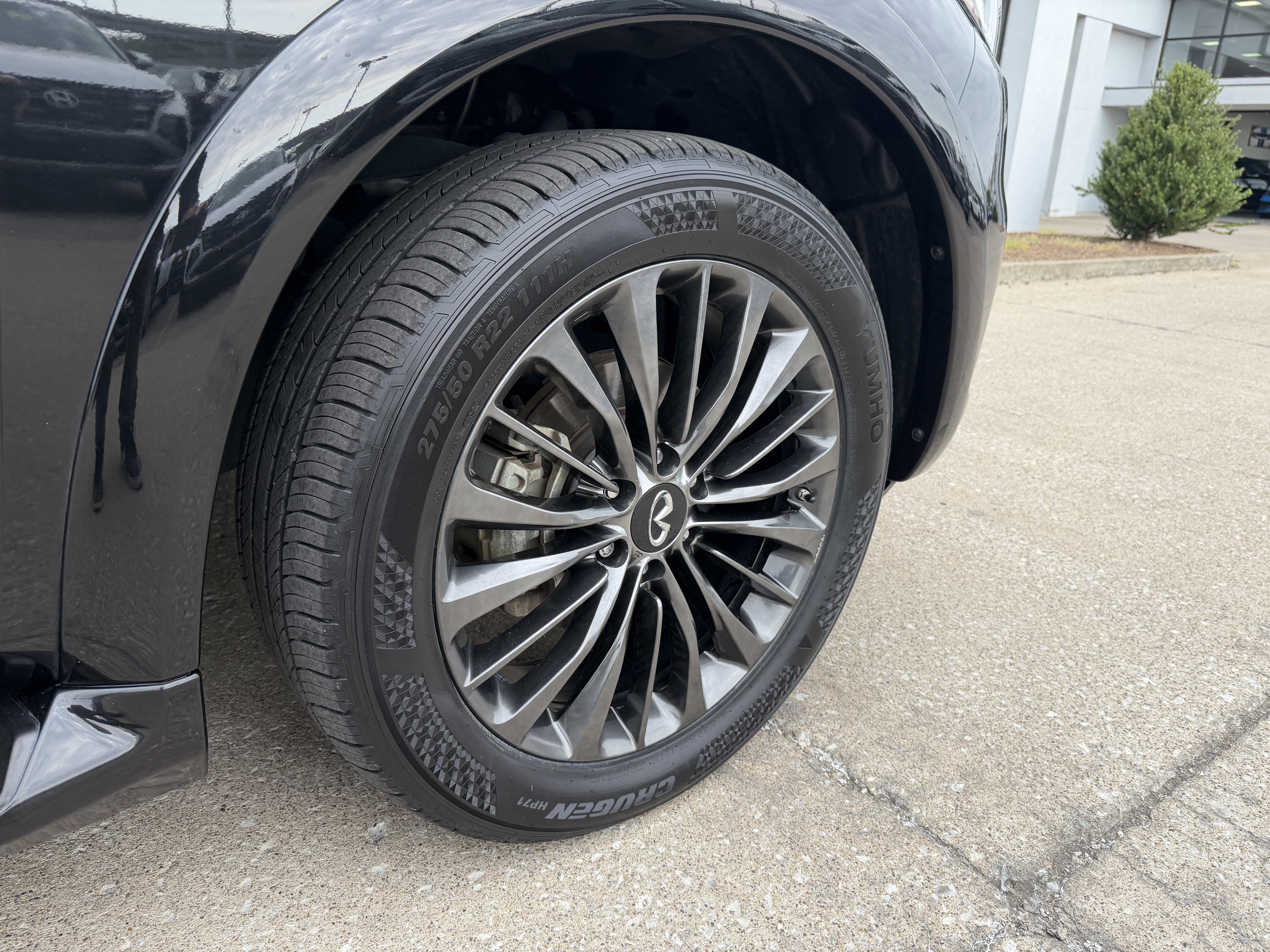Used 2021 Mineral Black INFINITI Premium Select image 22