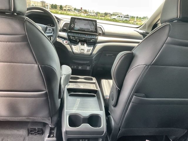 New 2026 Platinum White Pearl Honda Touring image 29