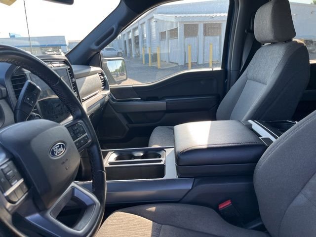 Used 2024 Blue Ford XLT image 9