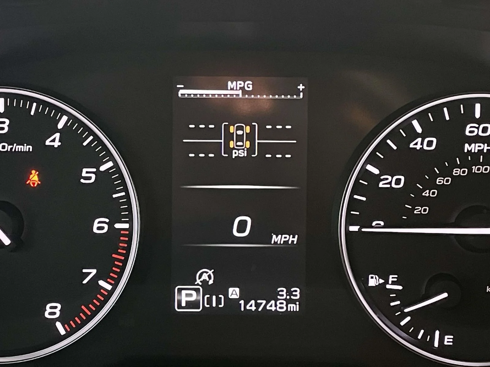 Used 2025 Ice Silver Metallic Subaru Premium image 14